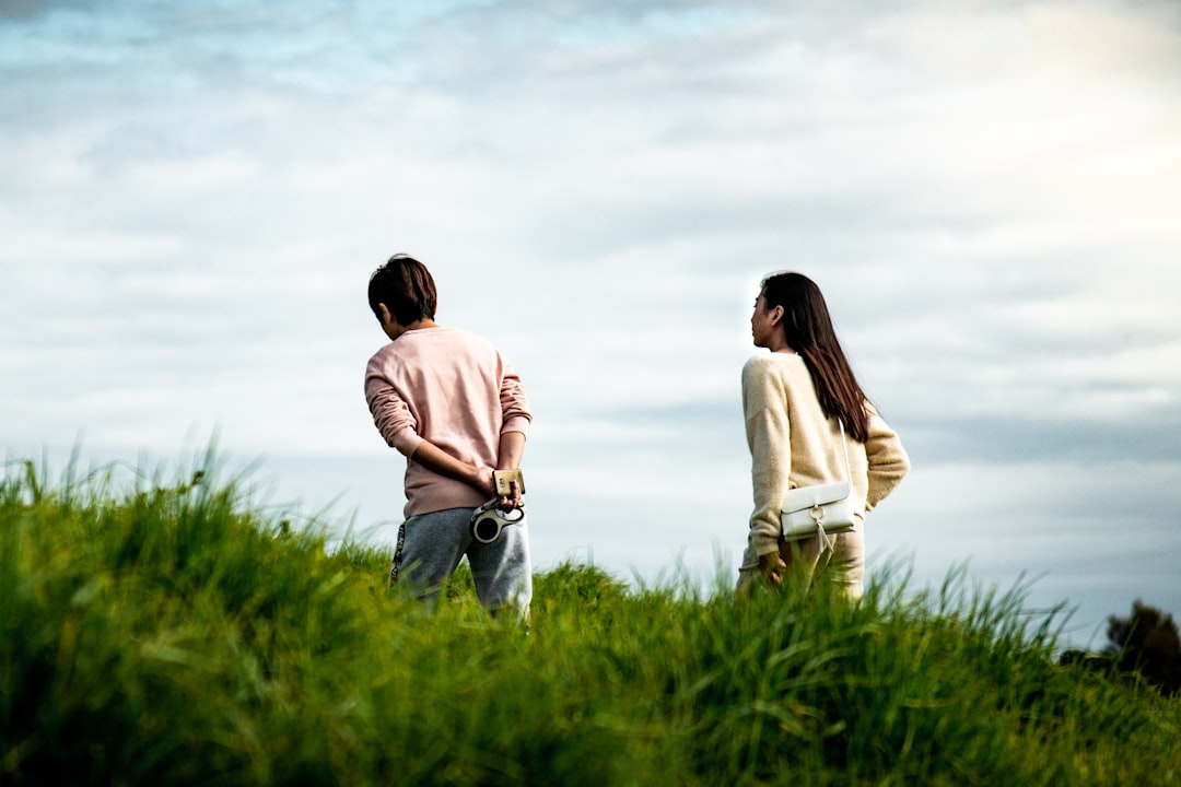 「脈なしでも諦められない」気持ちの整理法｜好きな人への執着から解放される5つのステップ